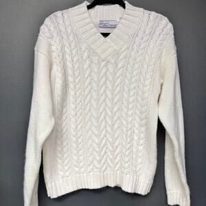 Vintage Women's Medium acrylic V neck ivory cream chunky cable knit sweater